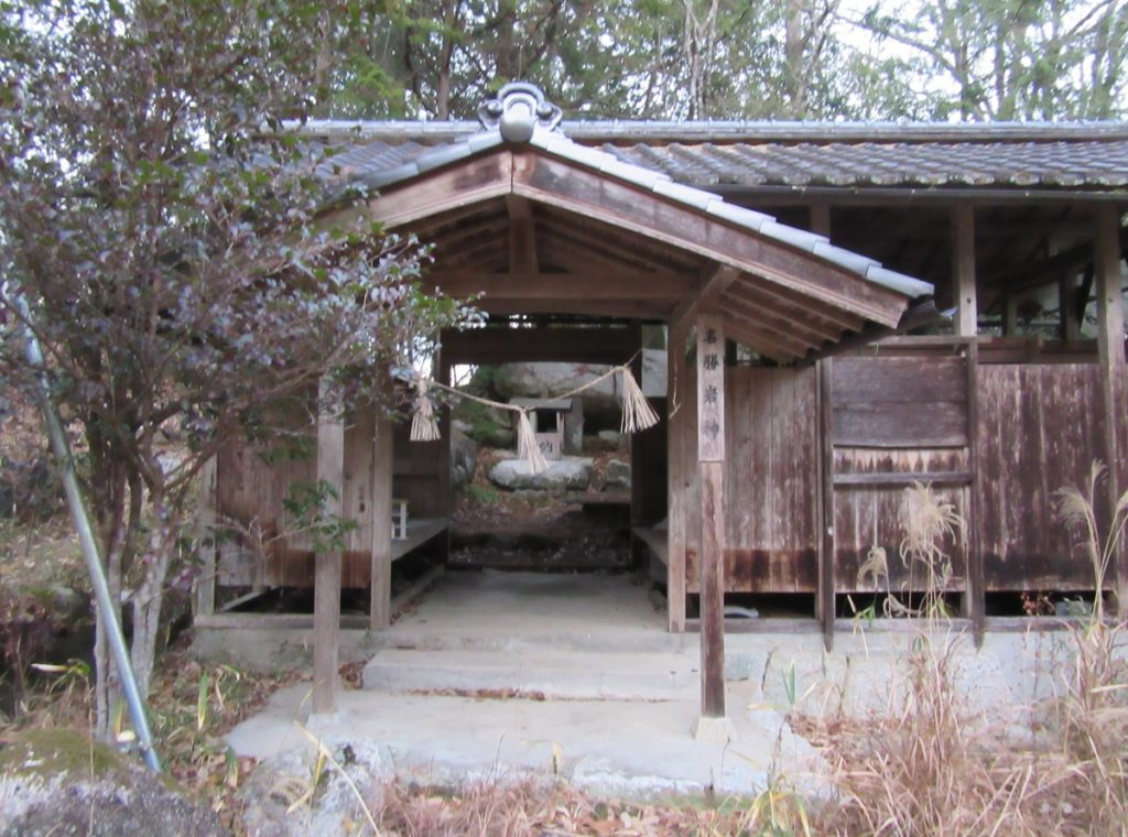 岩神神社｜受験生のパワースポット！落ちそうで落ちない「ゆるぎ岩」【岡山県赤磐市】 岡山スタイル