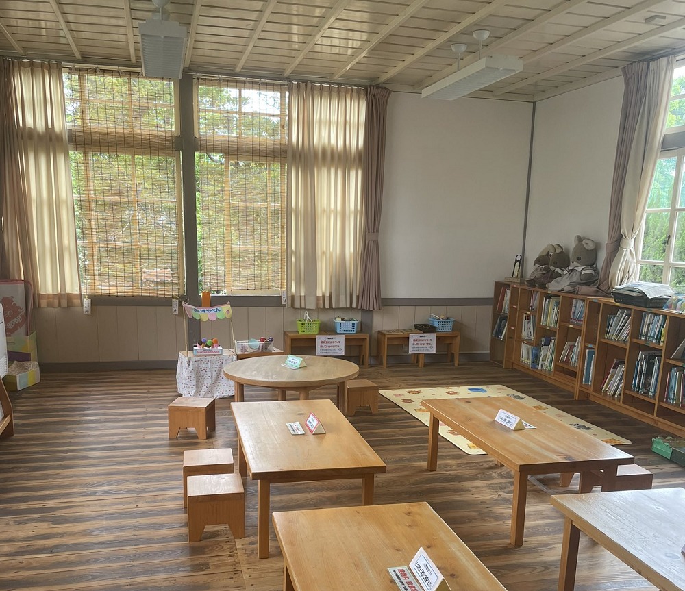 旧旭東幼稚園園舎の教室