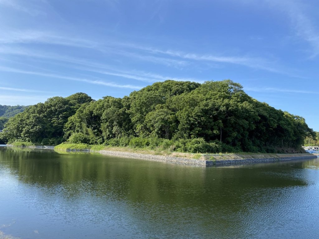 両宮山古墳(りょうぐうざんこふん)|岡山県内で第三位の規模を誇る古墳【赤磐市】 岡山スタイル