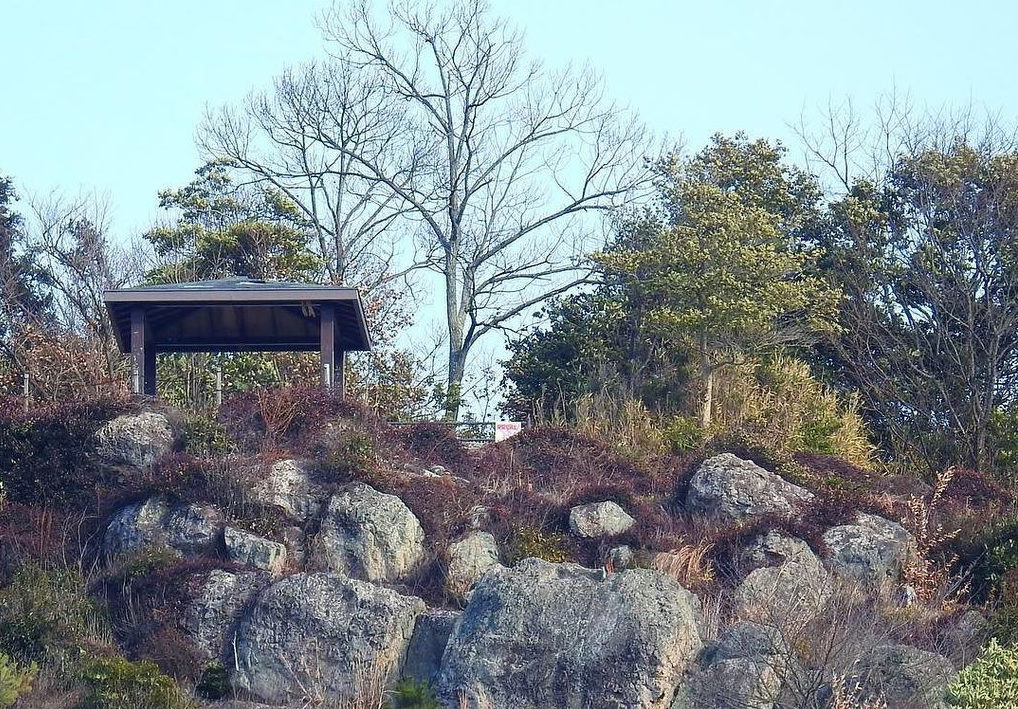 岩屋山展望台と岩