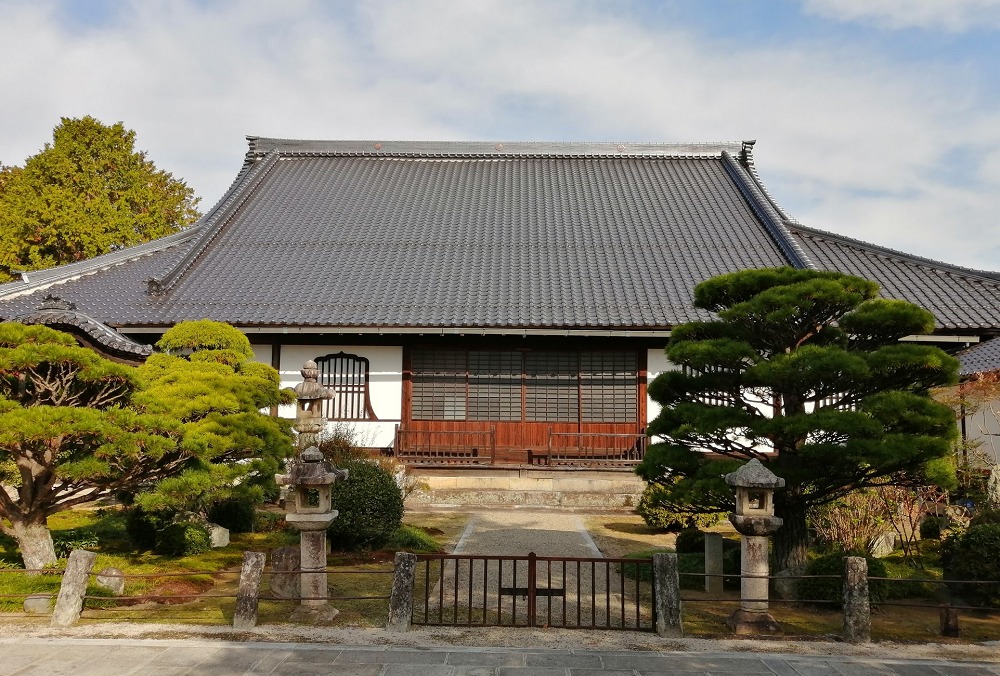 本源寺の建物