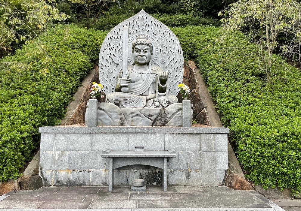 由加山 蓮台寺の石像