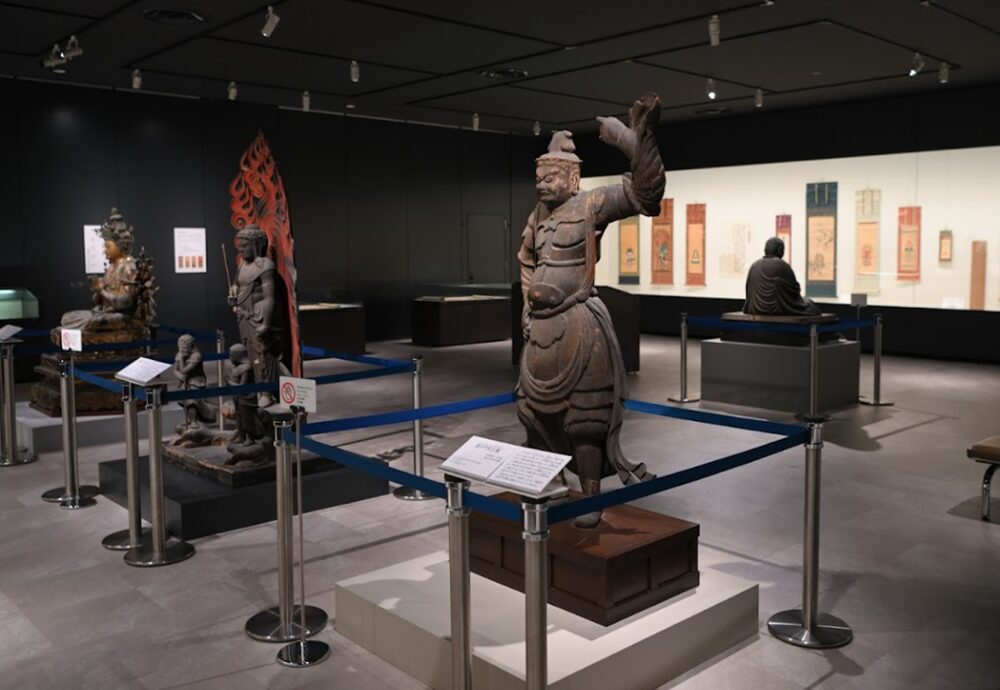岡山県立博物館の仏像