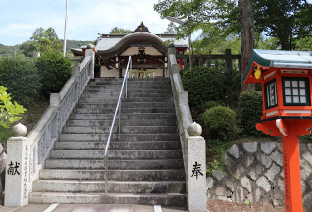 木華佐久耶比咩神社の階段