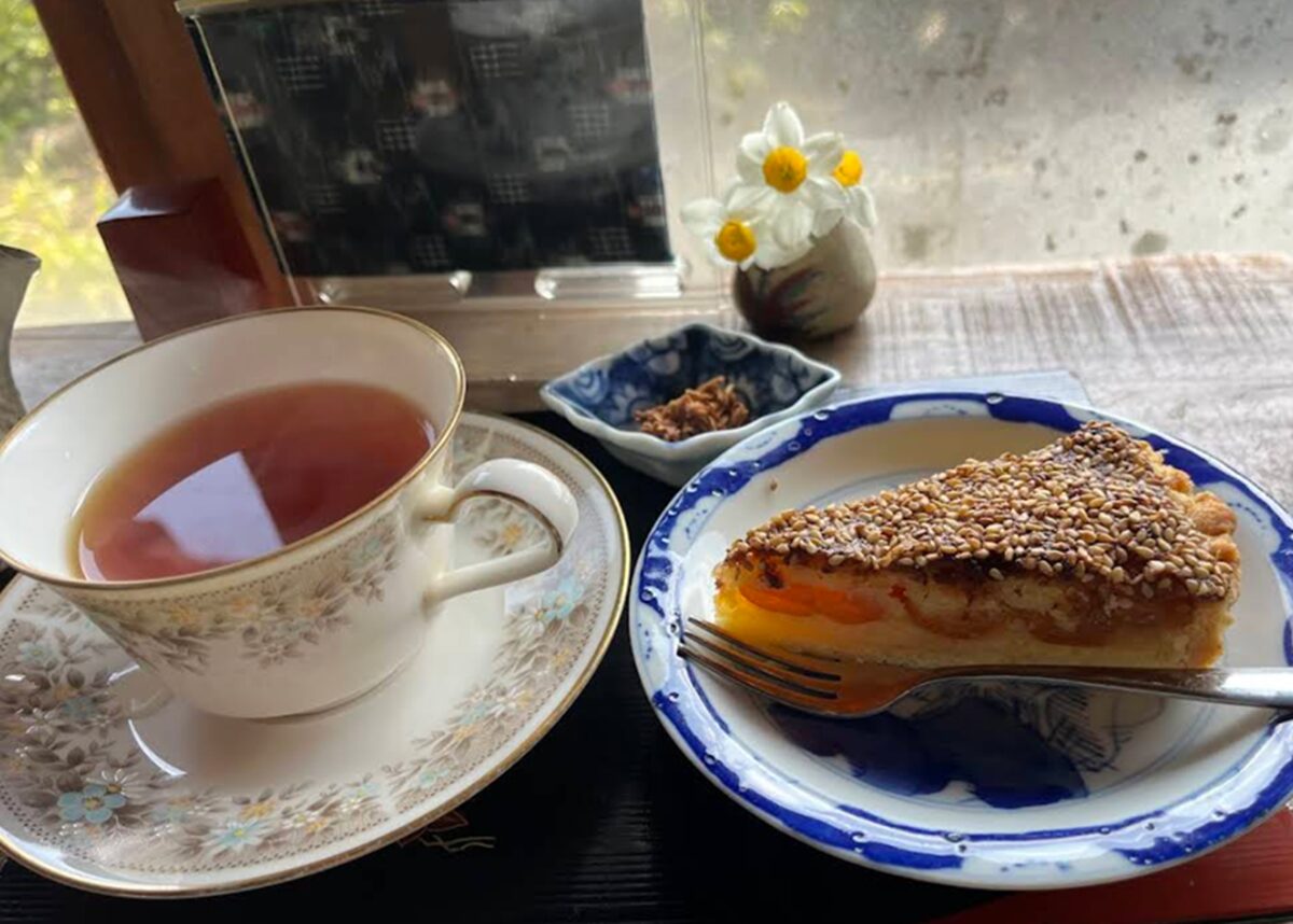 古民家文庫 茂登田ケーキ