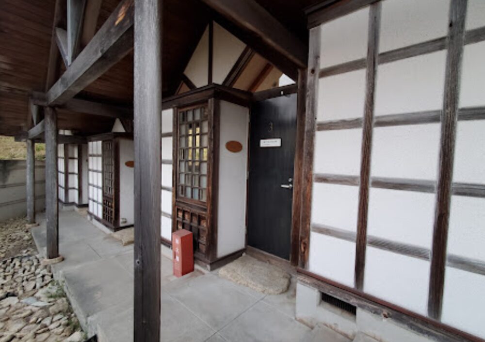 Shiraishi Island International Villa（白石島国際交流ヴィラ）の玄関
