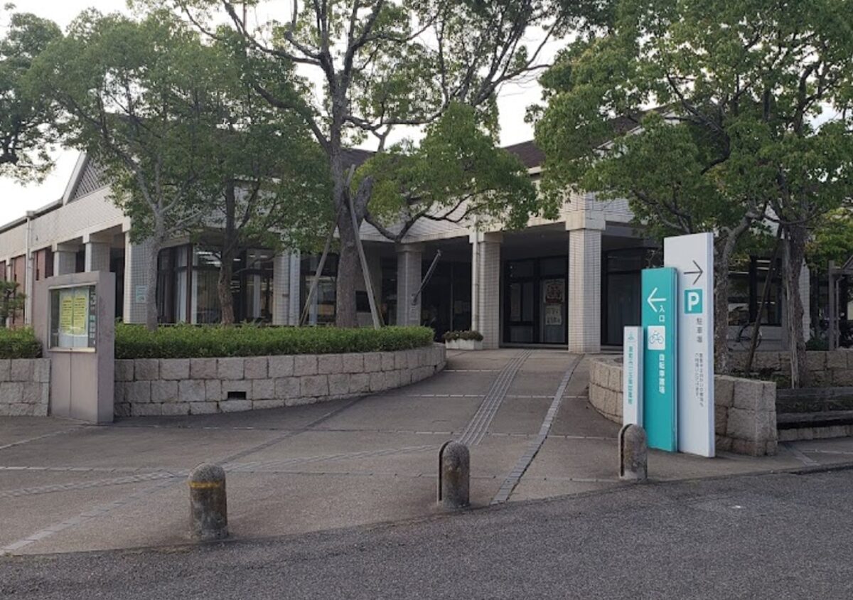 倉敷市立玉島図書館