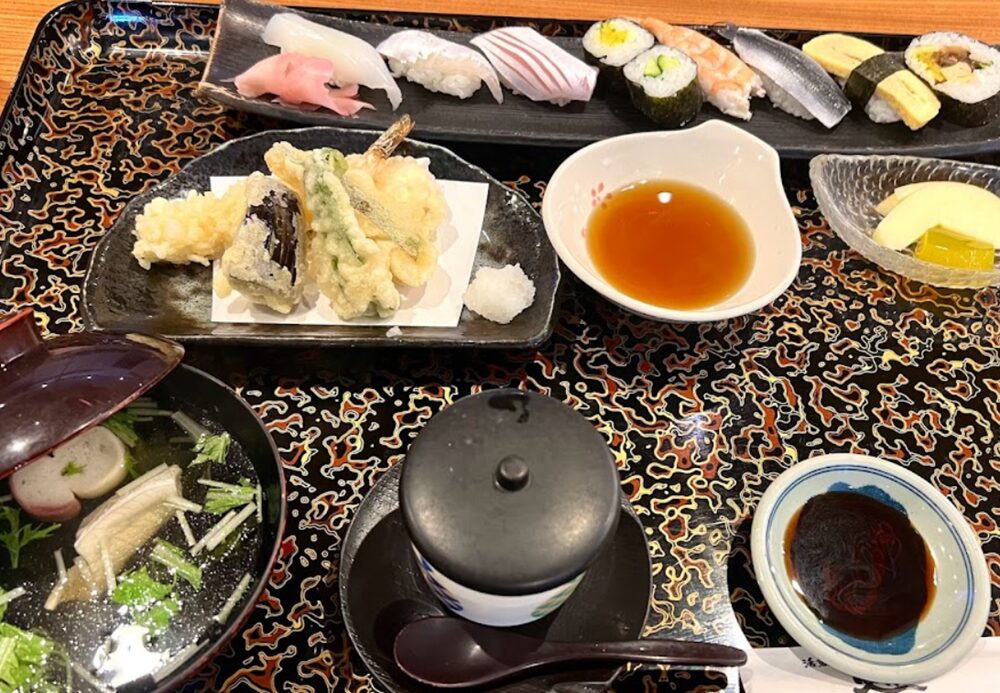 魚専の天ぷら定食