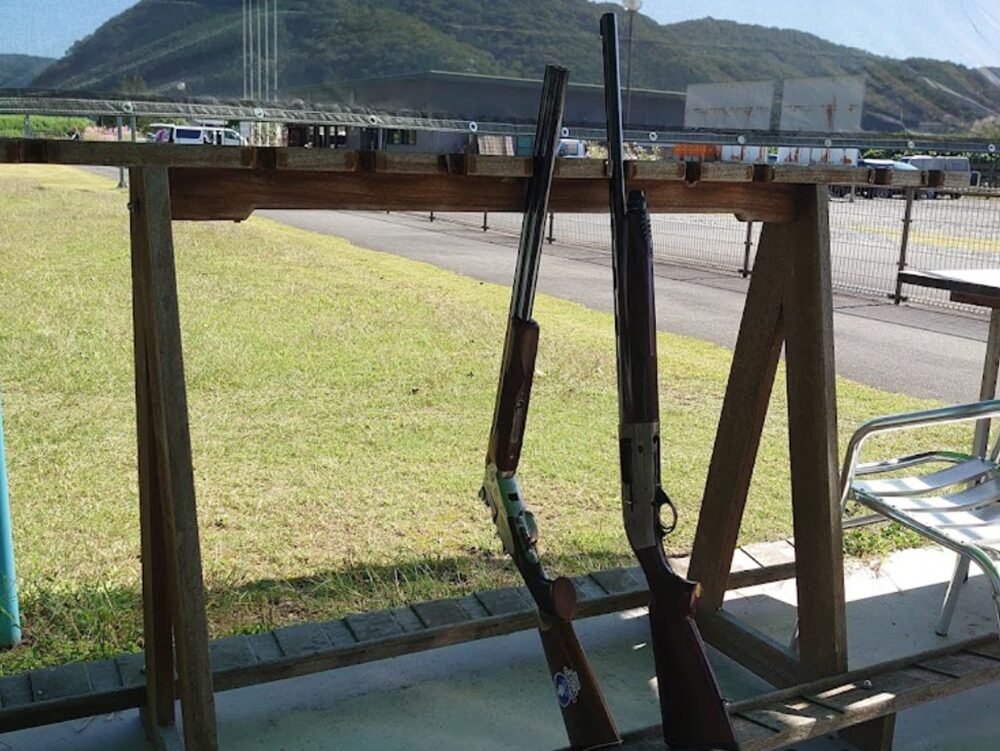 岡山県クレー射撃場の銃