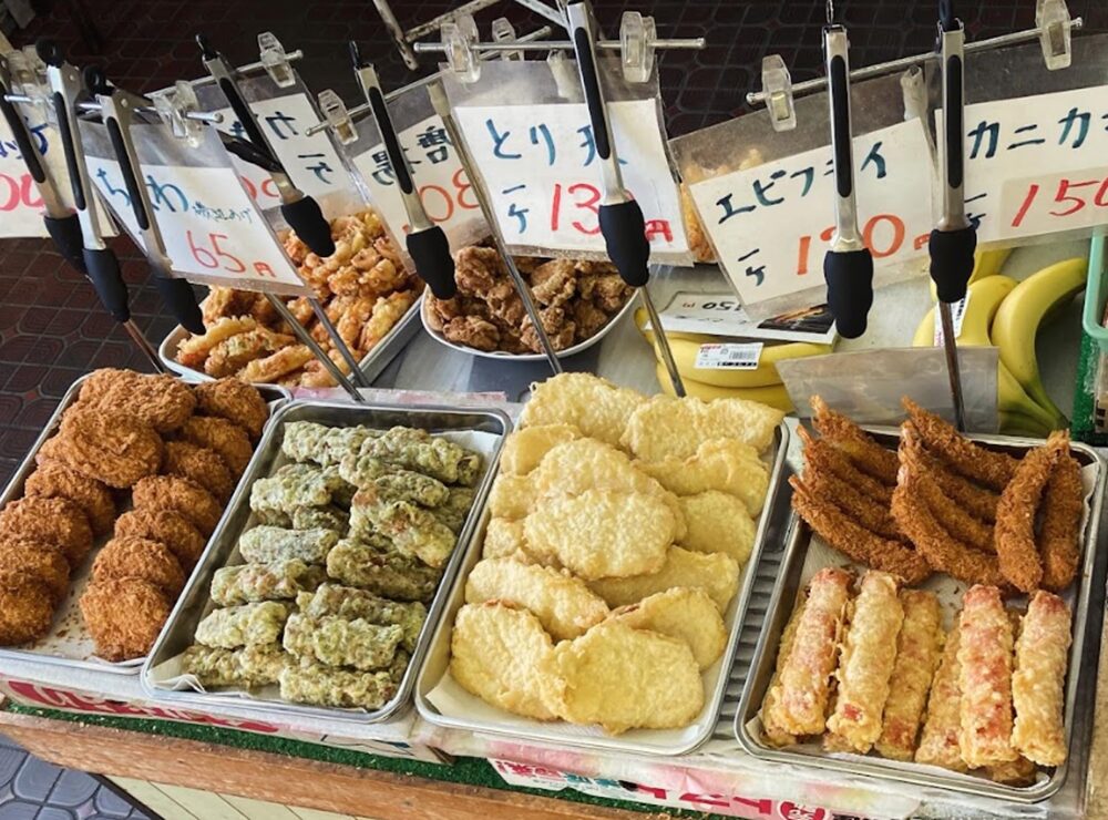 須崎食料品店の揚げ物