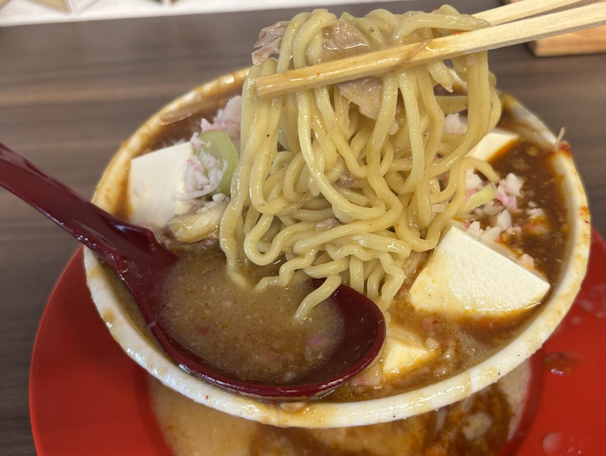 味噌らーめんひばりのラーメン