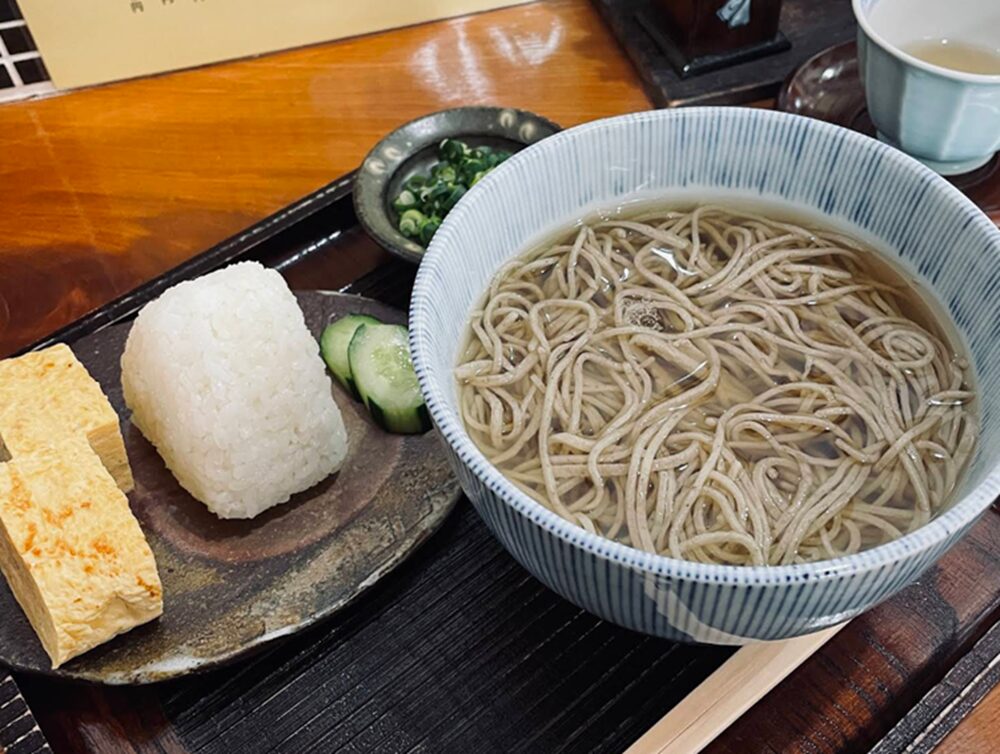 藤正庵のそば