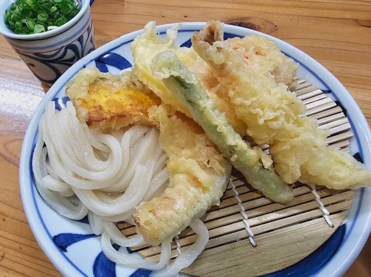 手打ちうどん はりやの天ぷら
