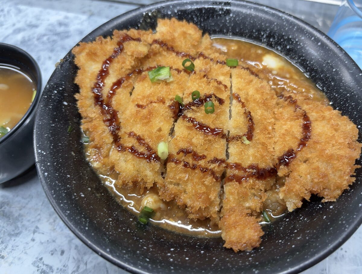 メモリー味噌カツ丼