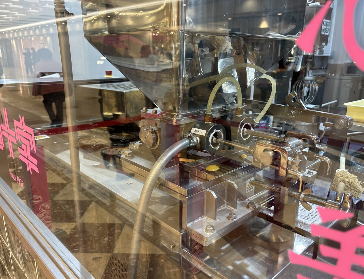 白十字 一番街店機械